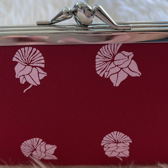 NWT SIG ZANE DESIGNS HAWAII JAPANESE KISS CLASP CLUTCH BAG! SOLD OUT! - Picture 2 of 12